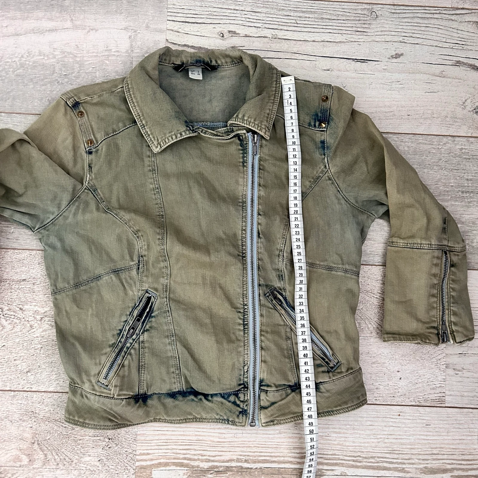 Bershka Stoer Biker Chaqueta de Mezclilla Verde Oliva con Tachuelas – Talla S – photo 12